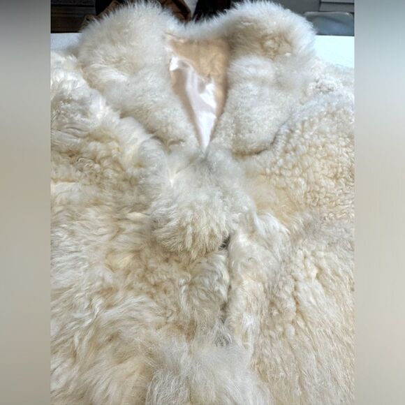 Vintage 1984 alpaca fur jacket with fur buttons Purchased new in L.A. 1980s  xs - Picture 5 of 16